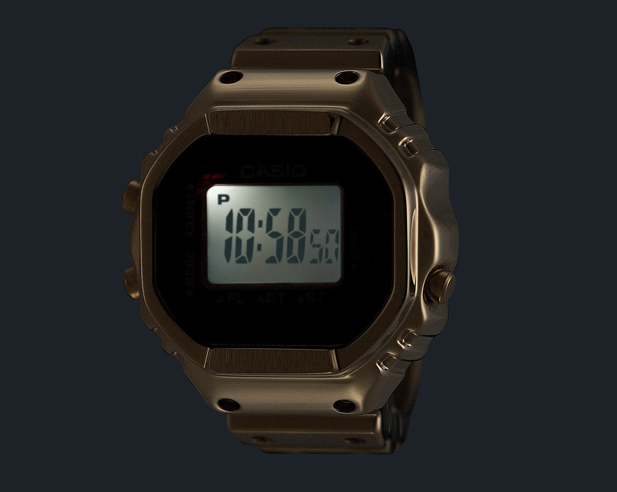 Casio CRW001G-9D gold ring watch feature image 3