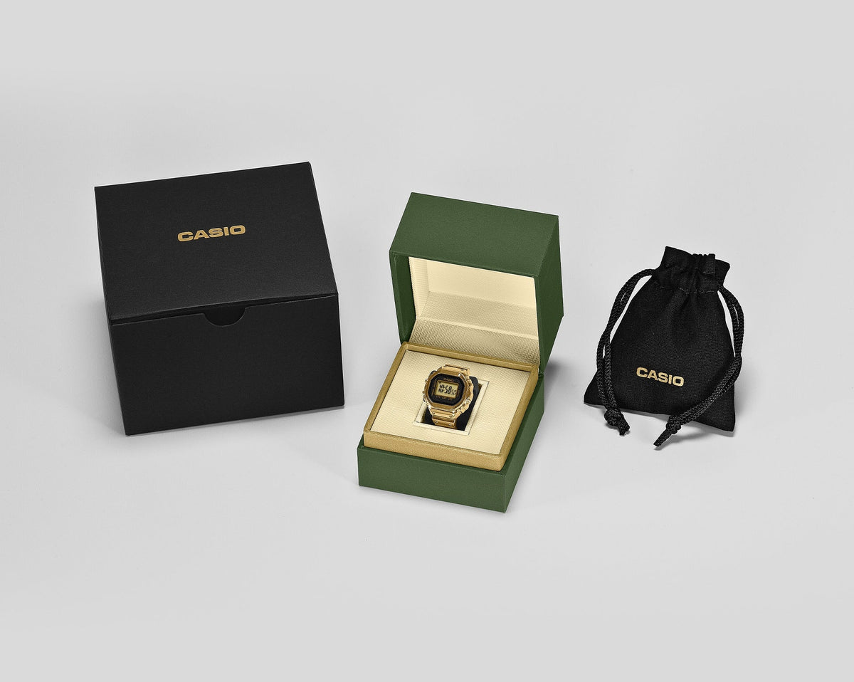 Casio CRW001G-9D gold ring watch feature image 4