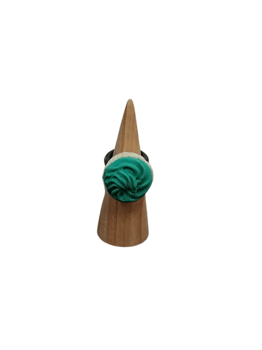 Green Cupcake Resin Ring - Mu Shop